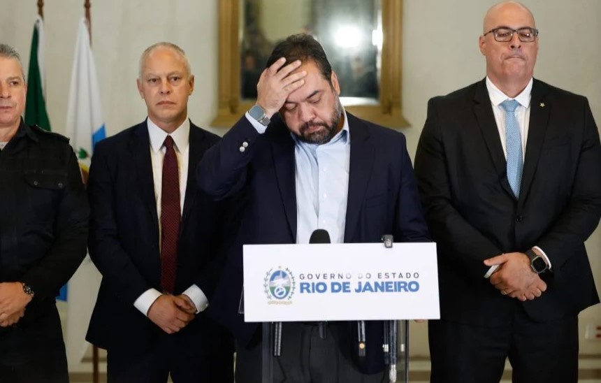 Governador do Rio renuncia para fugir da cassação e disputar Senado