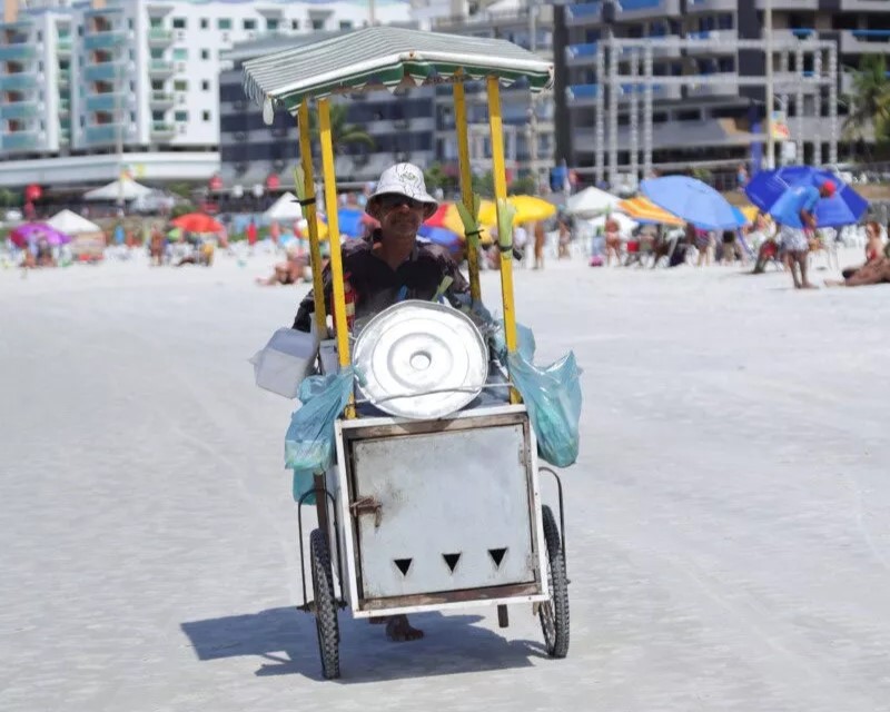 Ambulante com carrinhos a gás vão ser vistoriados em Cabo Frio