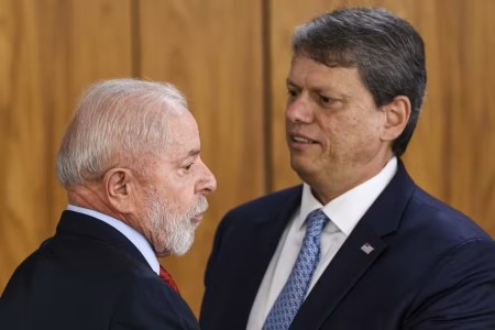 Lula lidera 2º turno com 50,6% contra Tarcísio