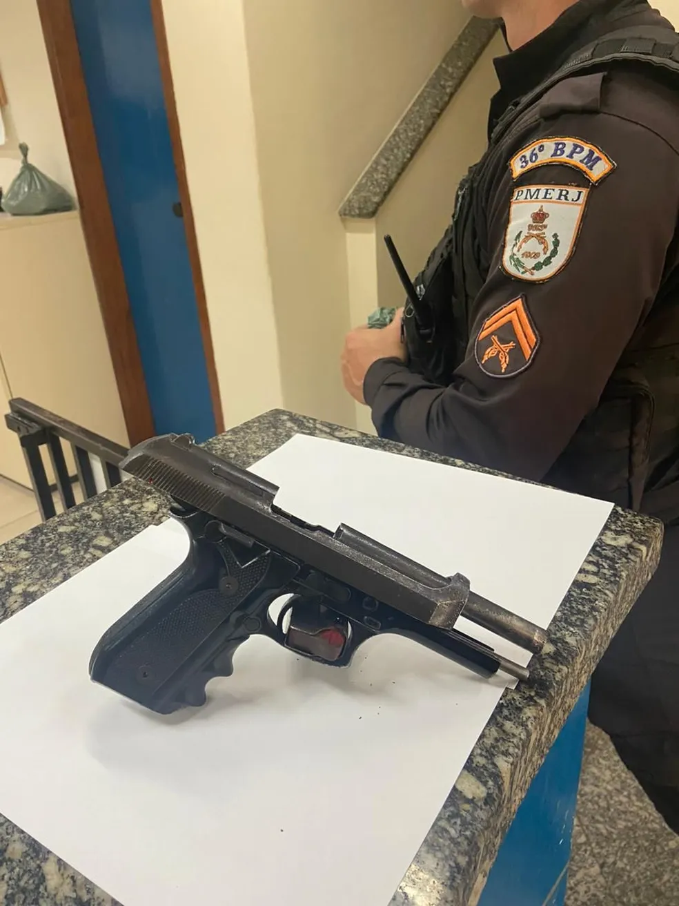 Polícia captura pistola e apreende cocaína em operação em Santo Antônio de Pádua