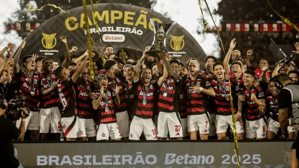 Flamengo conquista título do Brasileirão ao vencer o Ceará