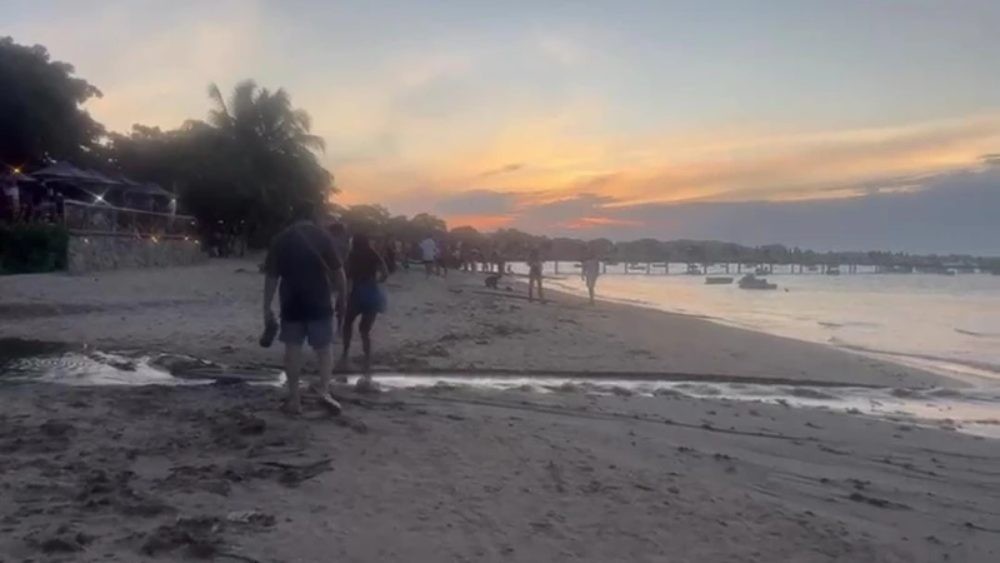 Búzios enfrenta novo episódio de esgoto em praias em plena alta temporada