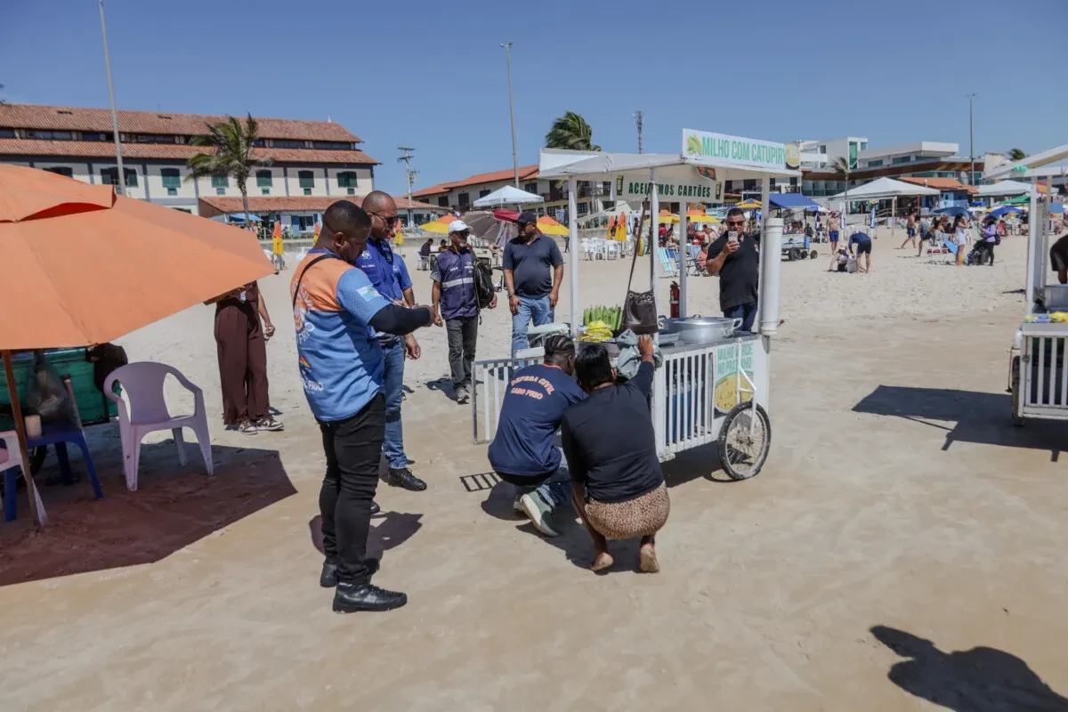 Fiscalização de carrinhos a gás é intensificada nas praias de Cabo Frio