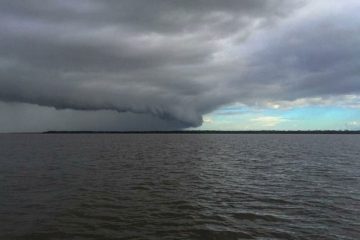 Marinha monitora possível ciclone subtropical no mar de Arraial do Cabo