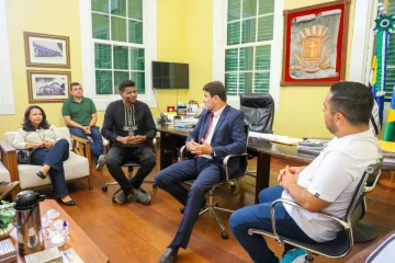 Pastor angolano visita Quissamã e reforça laços históricos com a África