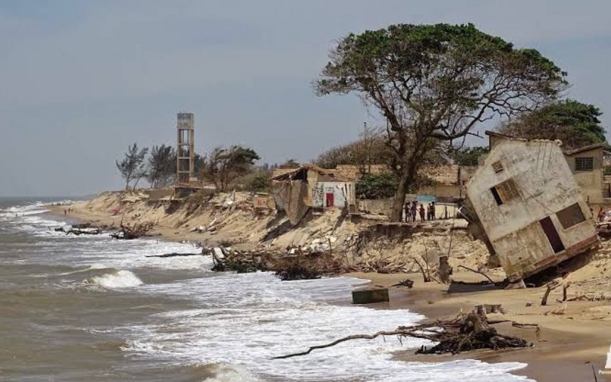 São João da Barra inicia licitação para conter avanço do mar em Atafona e no Açu