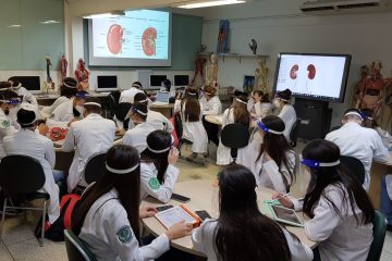 Senado aprova exame de proficiência para médicos obterem registro profissional