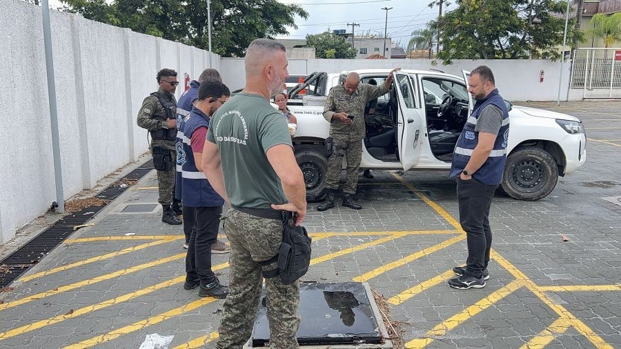 Supermercado de Rio das Ostras é autuado por despejo irregular de esgoto