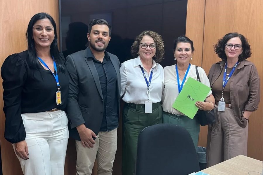 Câmara de São João da Barra vai a Brasília pedir melhoria na rede de celular