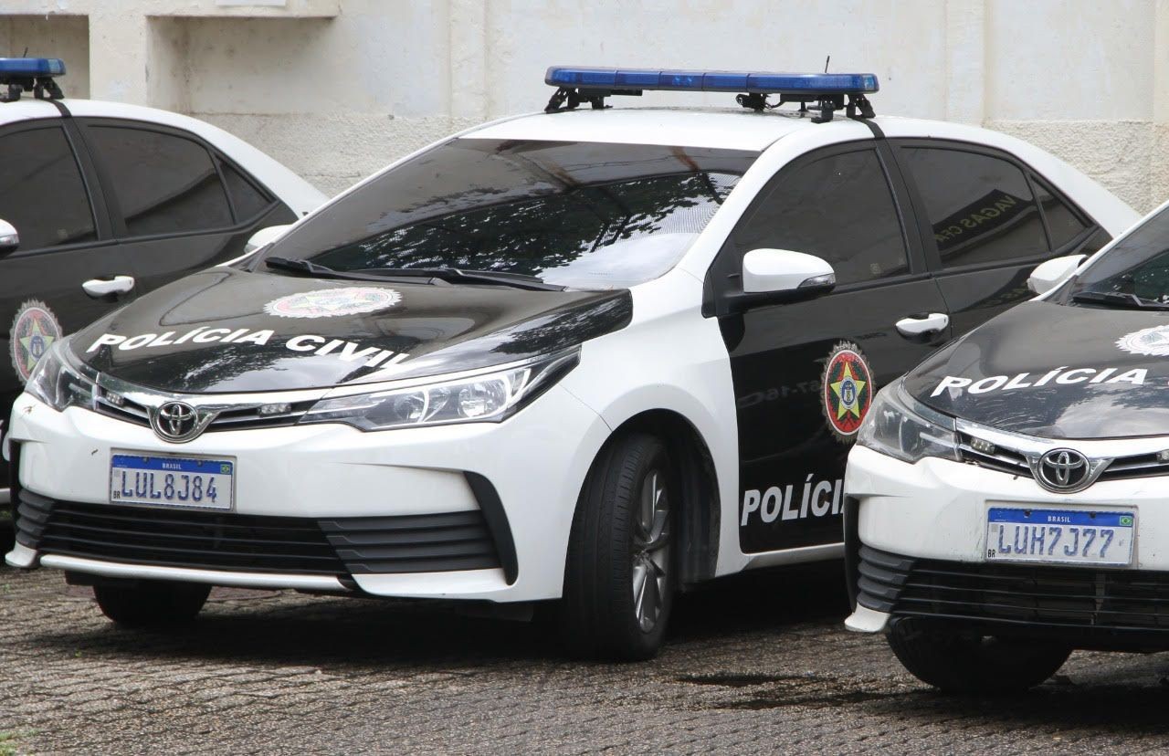 Operação mira tráfico interestadual de armas e prende suspeito em Campos