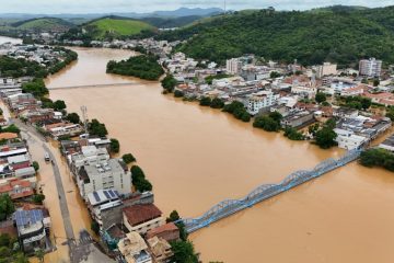 Rio Pomba recua após enchente que atingiu Santo Antônio de Pádua