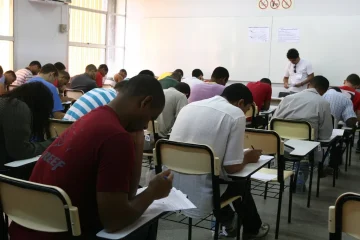Santo Antônio de Pádua prorroga inscrições para concurso com mais de 350 vagas