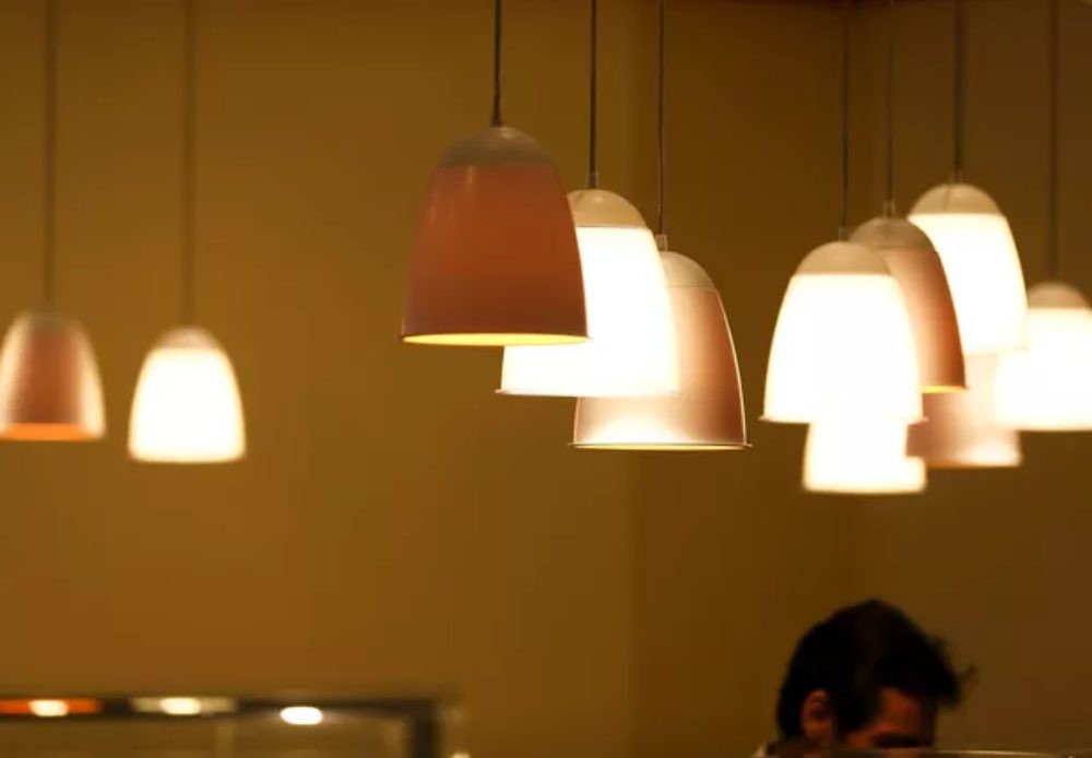 A conta de luz ficará mais cara em maio, adicional de R$ 1,885 a cada 100 kWh