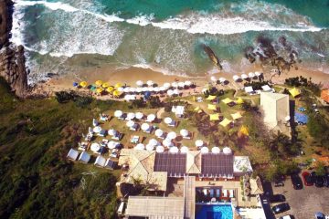 Justiça determina retirada de ocupação irregular na Praia Brava em Búzios