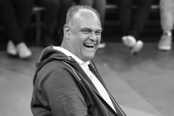 Morre Oscar Schmidt, Maior ídolo Do Basquete Brasileiro