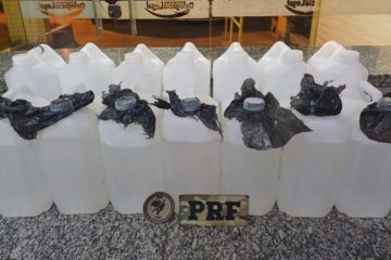 Operação apreende 70 litros de lança-perfume em ônibus na BR-101