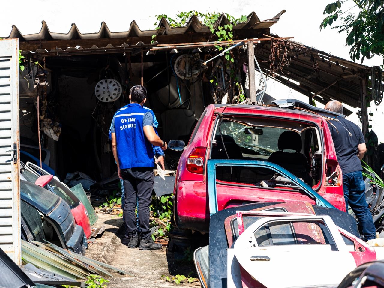 Operação Interdita Ferros-velhos Irregulares Em Três Rios