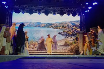 Paixão de Cristo emociona público e encerra programação em Macaé