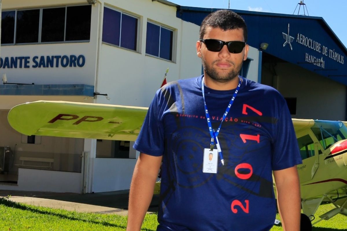 Queda de avião no RS: piloto campista é sepultado e vítimas veladas