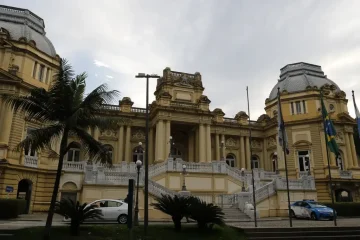 RJ divulga calendário de 2026 e antecipa 1ª parcela do décimo terceiro