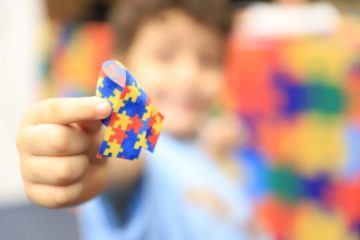 Alerj aprova selo para apoiar acolhimento de autistas em templos religiosos