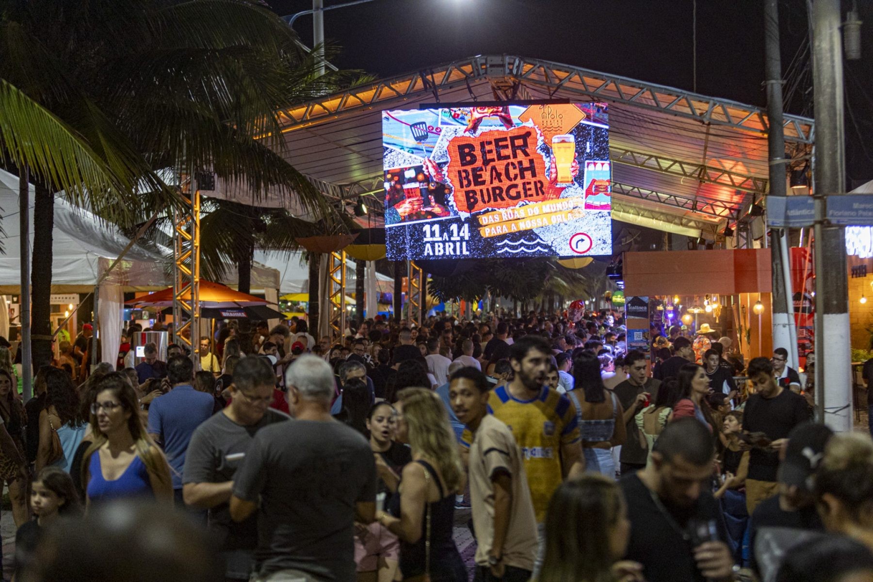 Beach Burger toma conta da Orla dos Cavaleiros, em Macaé, neste fim de semana