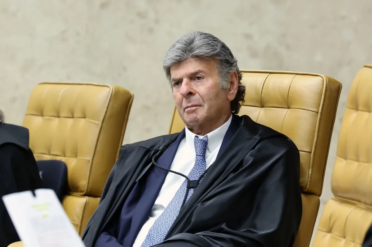 Ministro Luiz Fux mantém Ricardo Couto como Governador do RJ interinamente