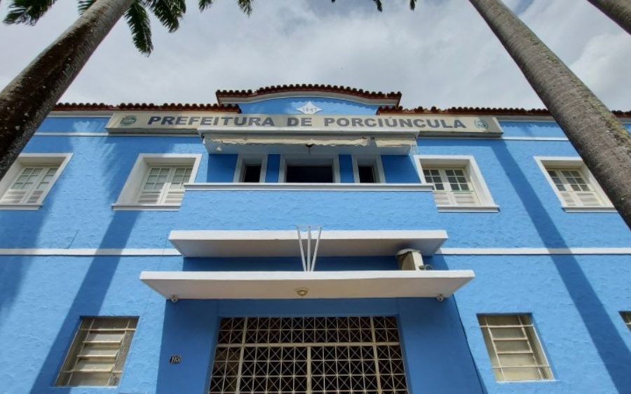 Porciúncula inaugura pavimentação da Estrada da Barra