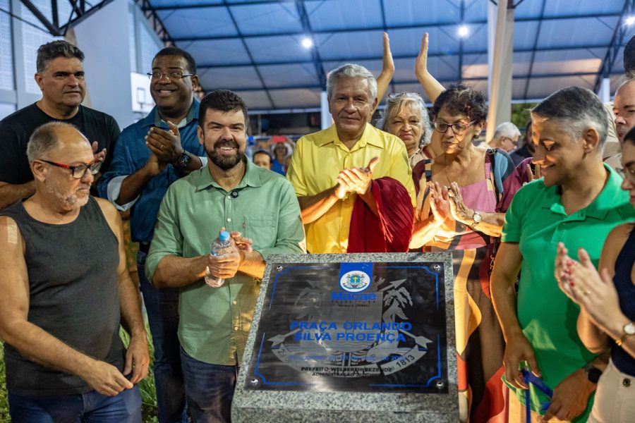 Prefeitura de Macaé inaugura a Praça Orlando Silva Proença