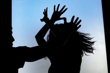 Brasil passa a ter regras mais rígidas contra agressores de mulheres
