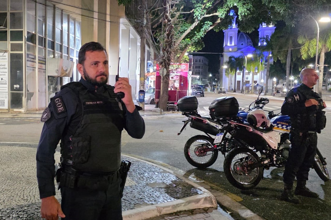 Campos dos Goytacazes tenta conter decadência do Centro com reforço na limpeza e segurança