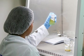 Inea inaugura laboratório para monitorar praias da Região dos Lagos