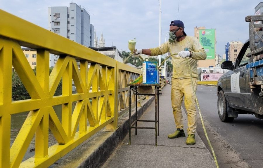 Ponte Carin Tanure passa por manutenção em Cachoeiro de Itapemirim
