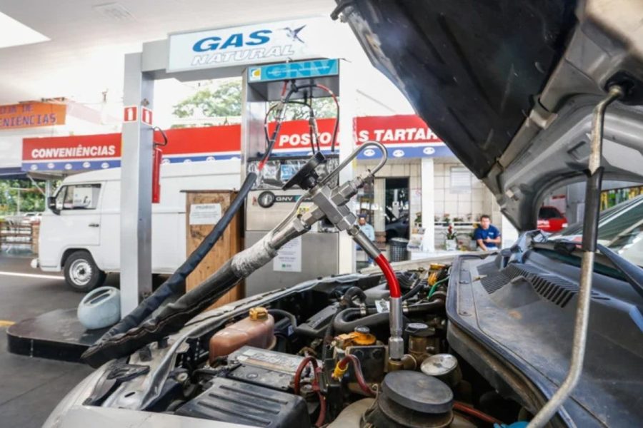 Procon de Rio das Ostras autua 11 postos por não reduzirem preço do GNV