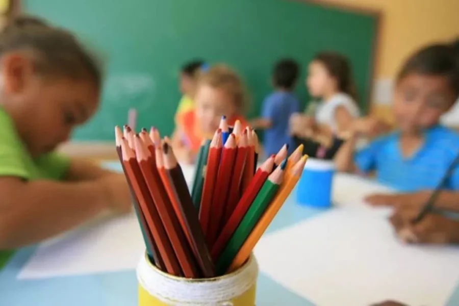 Rio das Ostras divulga novas convocações para a Educação