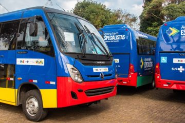 São Sebastião do Alto recebe ônibus zero quilômetro para transporte de pacientes