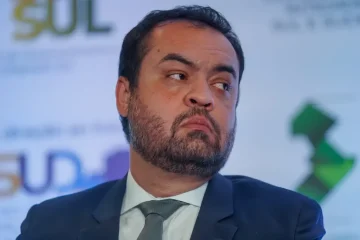 TSE mantém Cláudio Castro inelegível até 2030