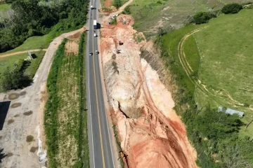 BR-101 será interditada por uma hora para detonação de rochas em Anchieta