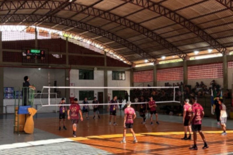 Denúncia de racismo durante Jogos Estudantis em Cantagalo é investigada
