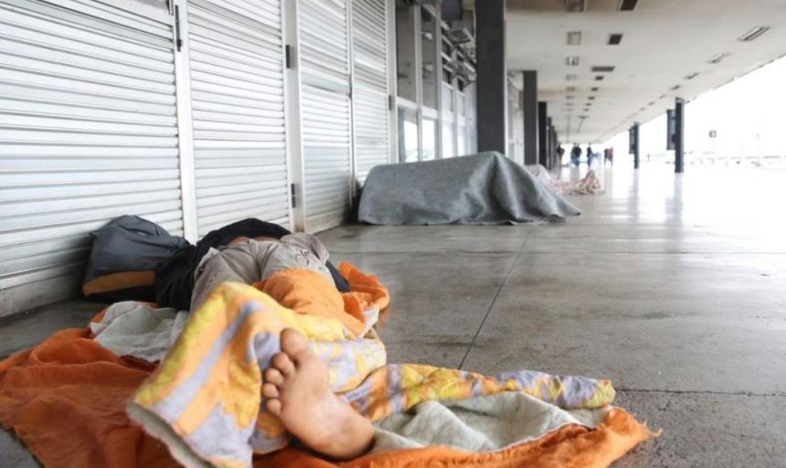 Frio intensifica abordagens a pessoas em situação de rua em Petrópolis