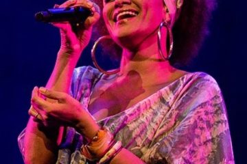 Luciana Mello abre Festival Sesc de Inverno no Farol, em Campos dos Goytacazes