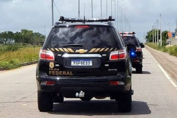 Polícia Federal cumpre mandados em Cabo Frio contra grupo que desviou 45 milhões da Caixa