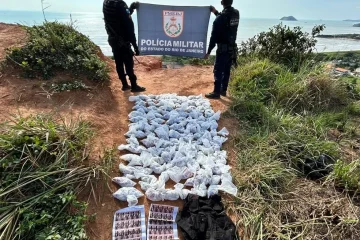 Polícia Militar apreende carga de drogas avaliada em cem mil reais em Cabo Frio